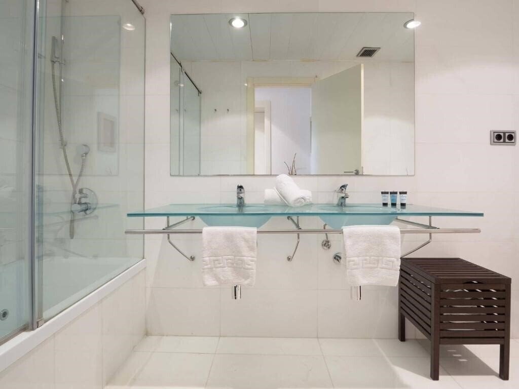 Фотография Rent Top Apartments Rambla Catalunya Apartments апартаменты