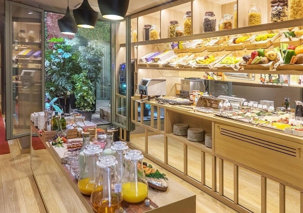 Фотография Hotel Ambit Barcelona 4*