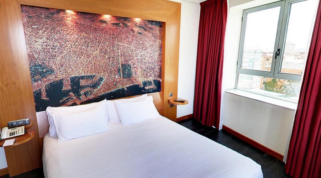 Отель ABBA Sants 4*