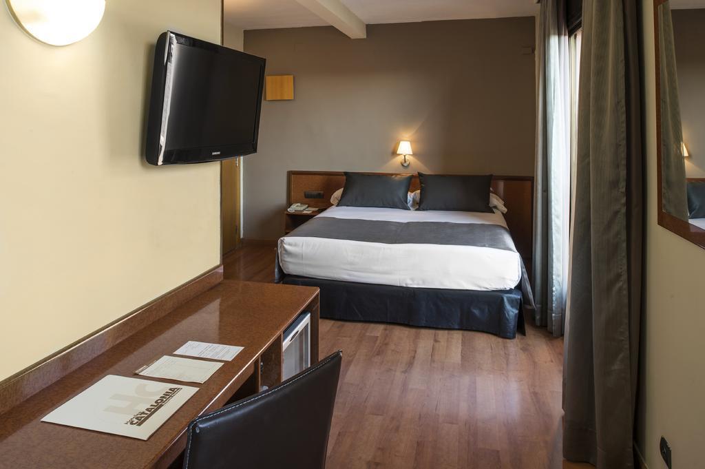 Catalonia Castellnou 3* суреті