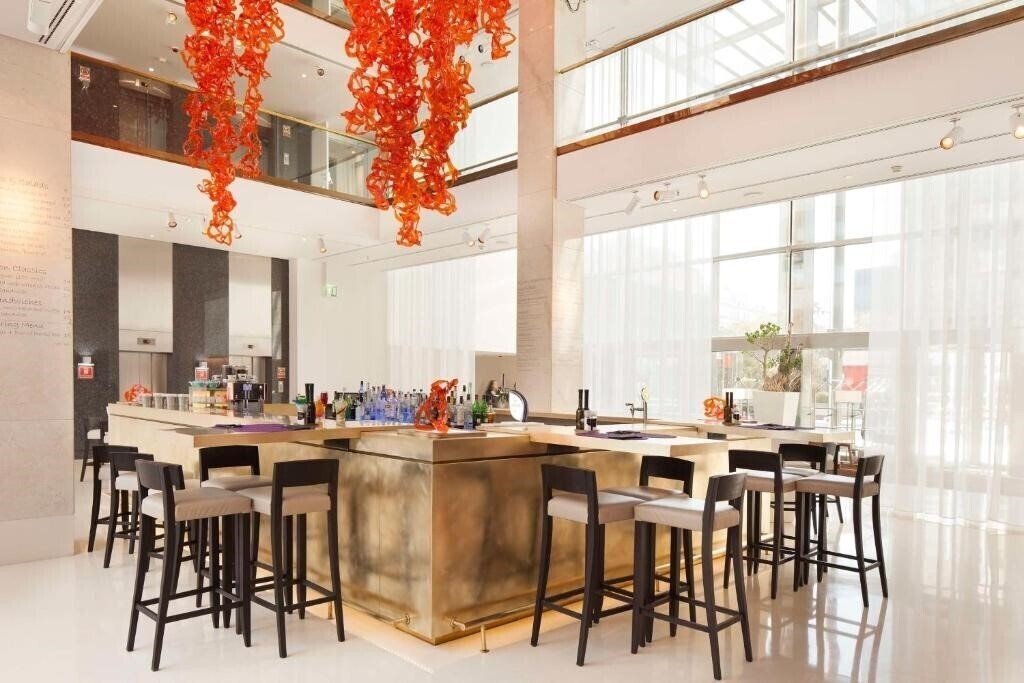 Картинка Hilton Barcelona 4*