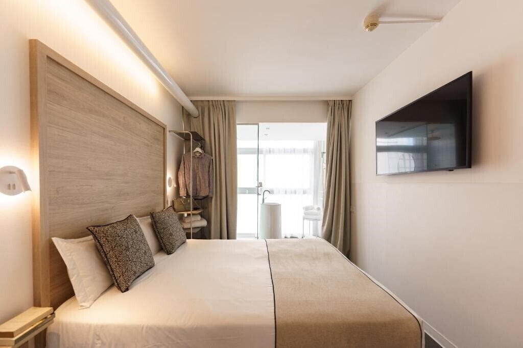 Картинка Acta Mimic 3*