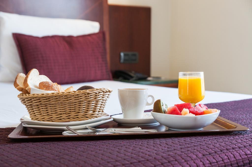 Картинка Mitre 3*