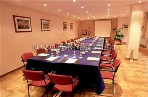 Отель Husa Barcelona 4*