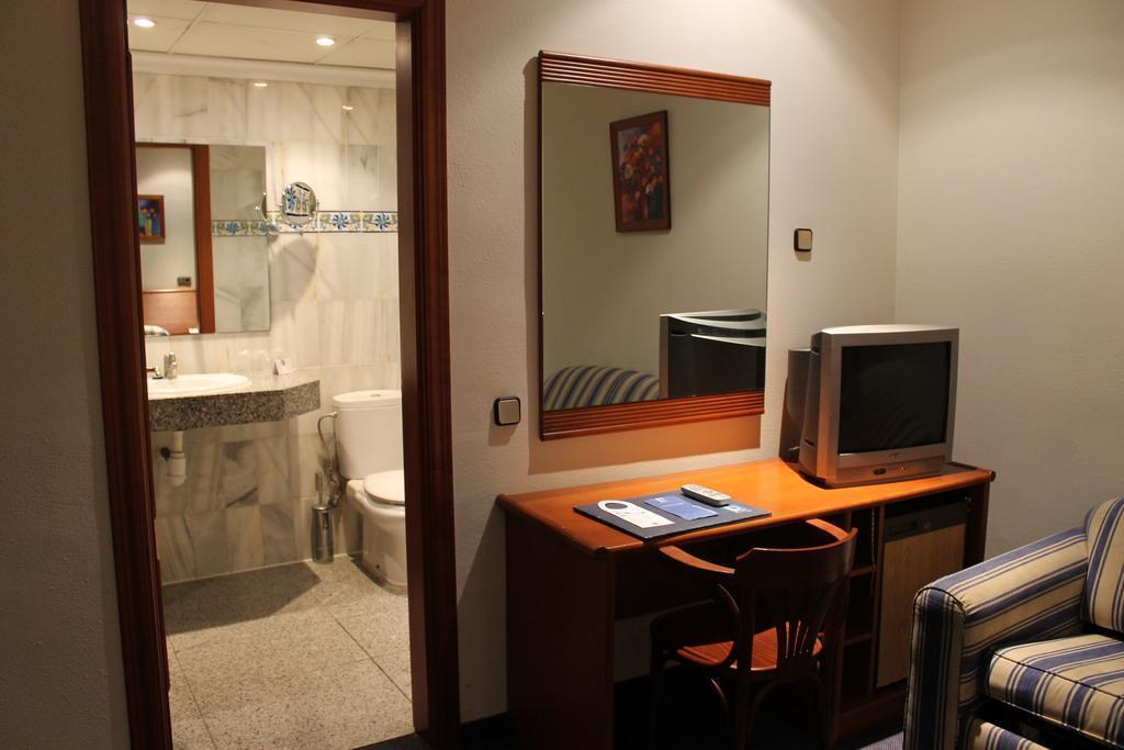 Фотография Rivoli Ramblas 3*