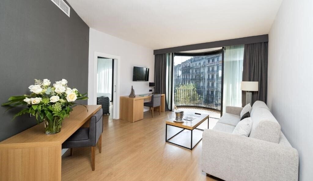 Фото Guitart Grand Passage 4*