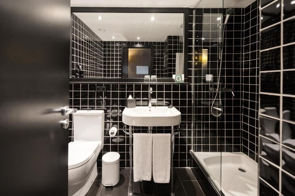 Paral.El 2* фотосуреті