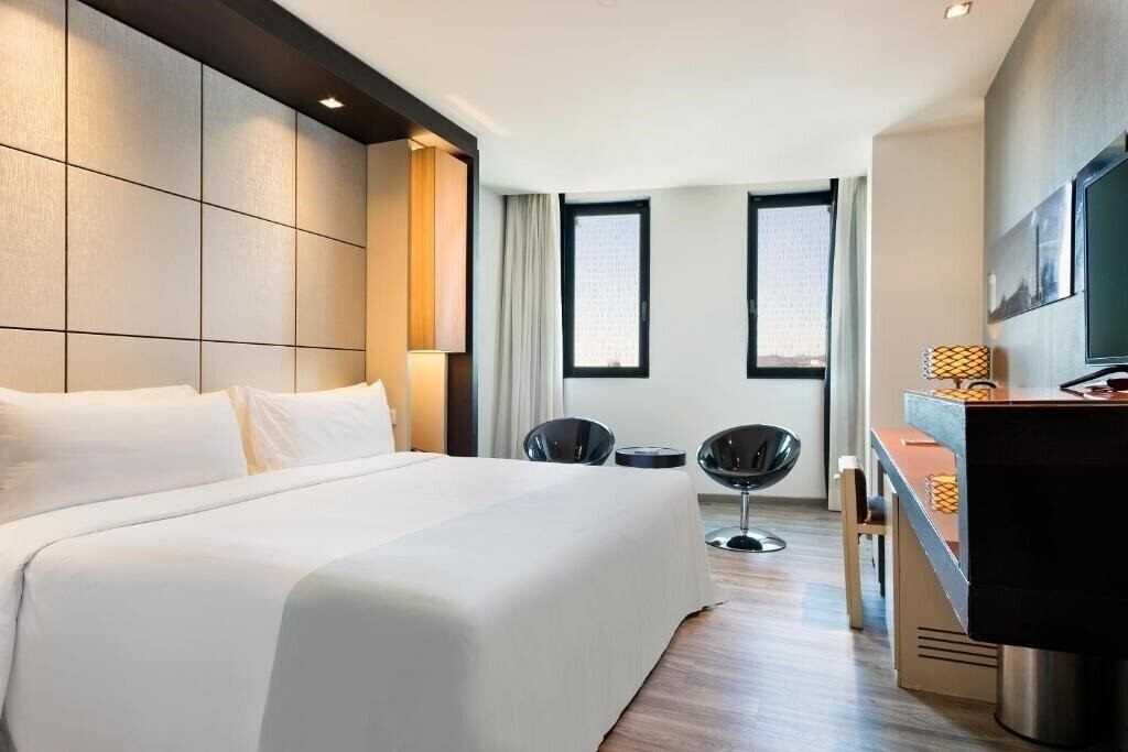 Hotel Barcelona Condal Mar, Managed by Melia 4* суреті