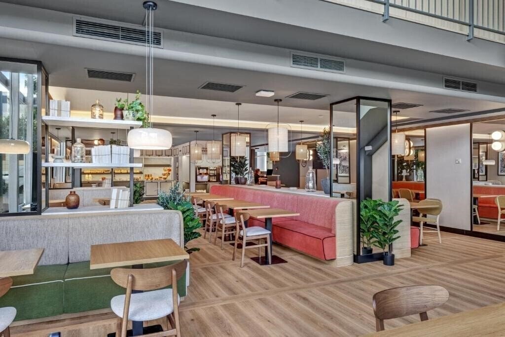 Фото Porta De Gallecs 3*