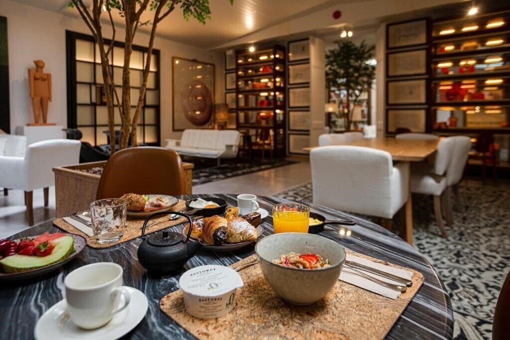 Фотография Margot House 3*