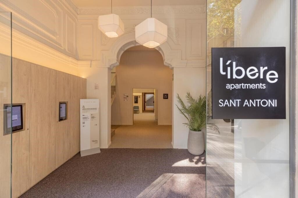 Изображение Libere Barcelona Sant Antoni 3*
