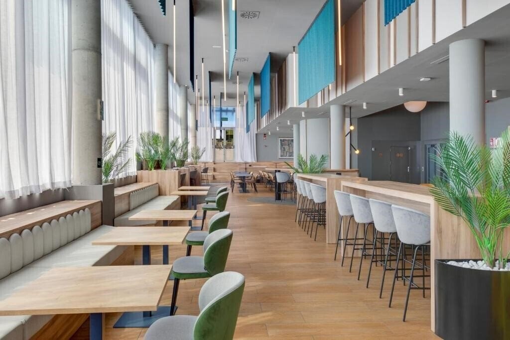 B&B Hotel Barcelona Viladecans (ex. Sidorme Viladecans) 3* қонақ үйі