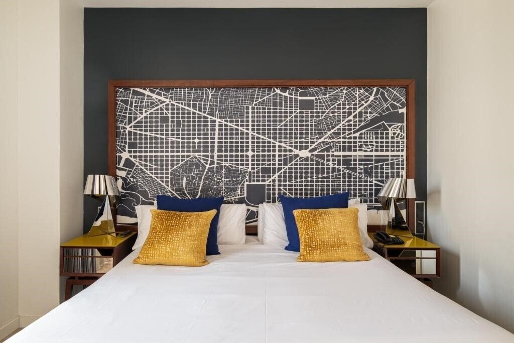 Фото Naitly Poblenou 4*