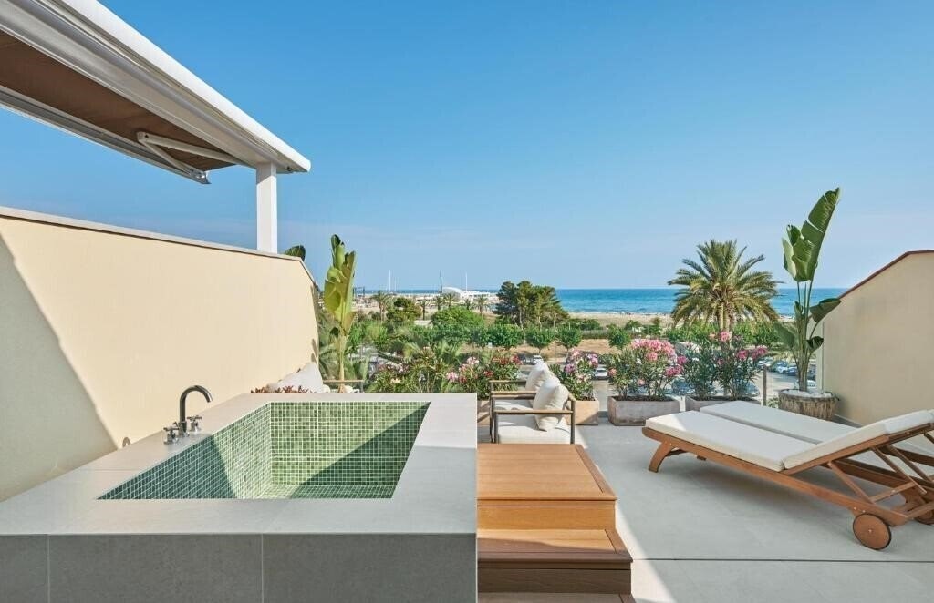 Отель Ceferino 3*