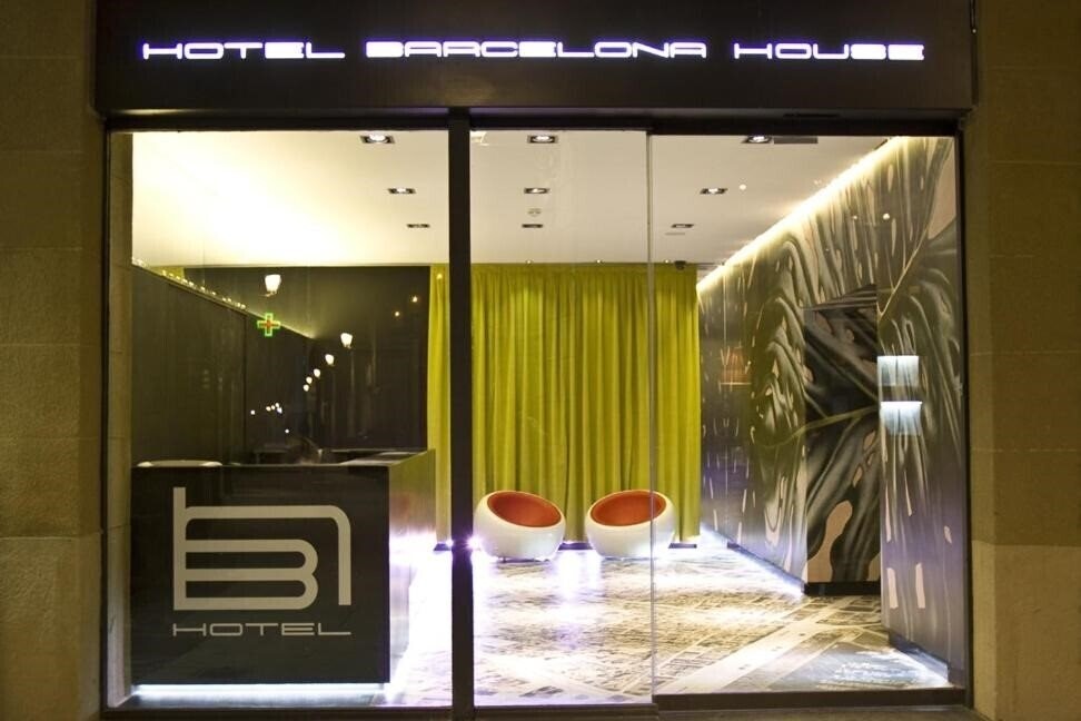 Barcelona House 3* қонақ үйі