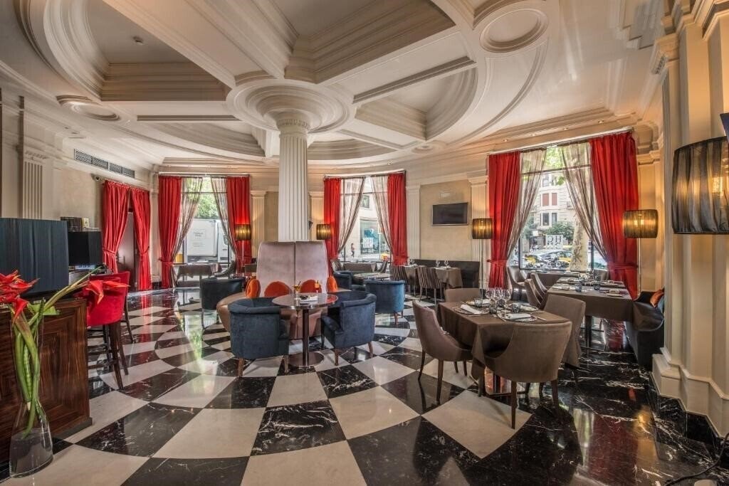 Картинка Barcelona Center 4*