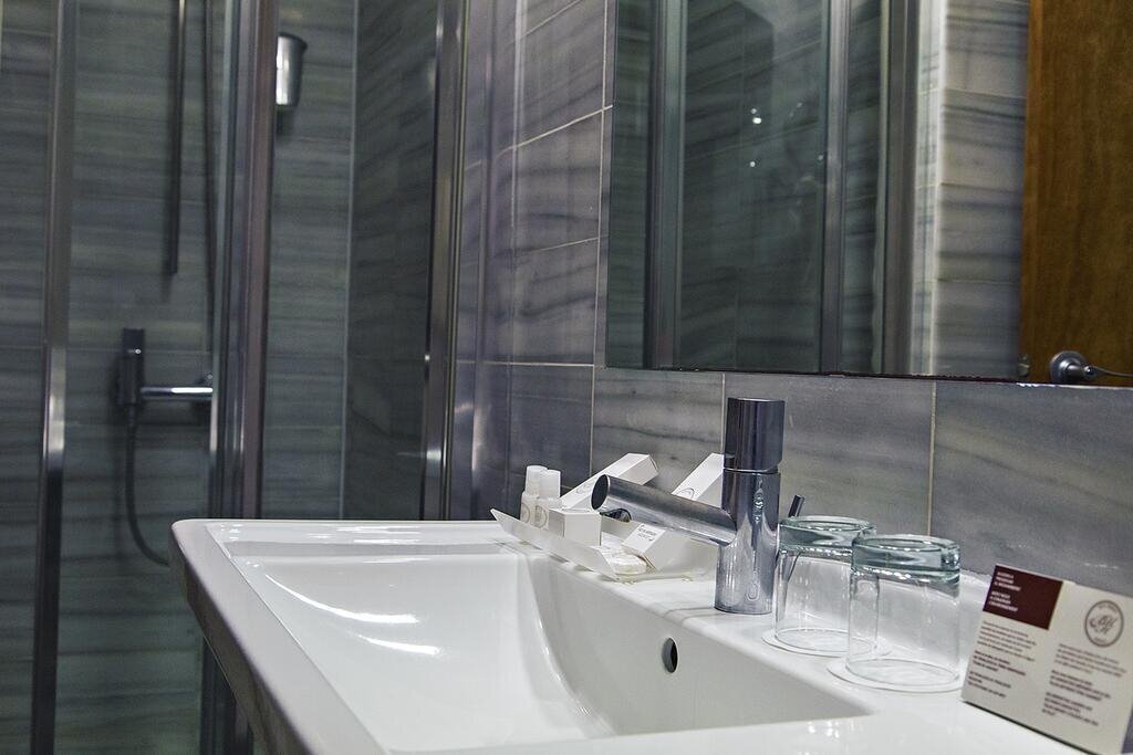 Фото Gran Ronda 3*