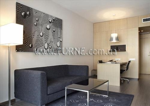 Фото Ac Victoria Suites 4*