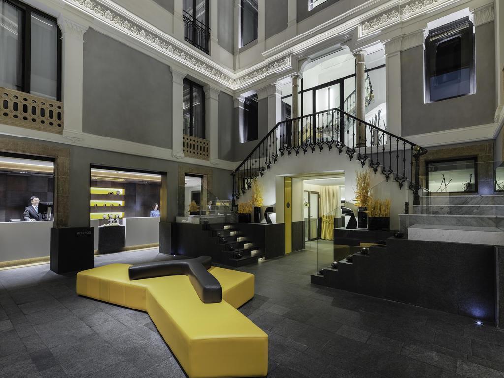 Фотография H10 Urquinaona Plaza 4*