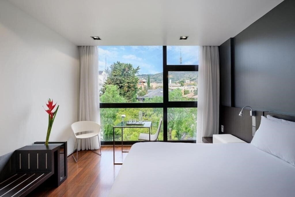 Фото Eurostars Angli 4*