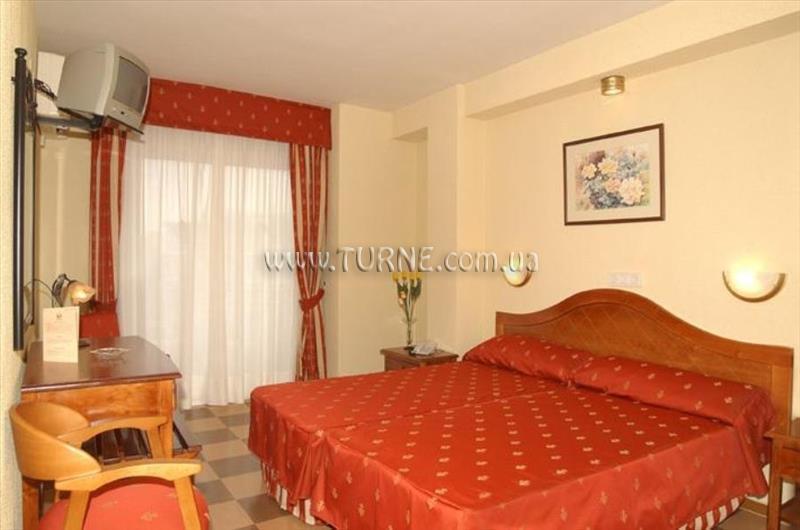 Kross Greco 3* қонақ үйі