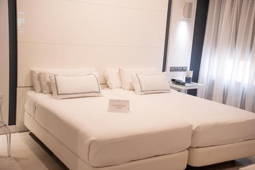 Malaga Nostrum 3* фотосуреті