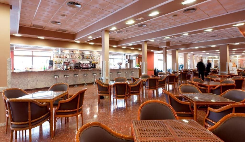 CABANA (ex. Cabana Hotel) 3* суреті