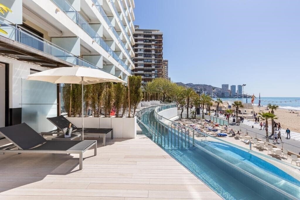 Cimbel 4* суреті