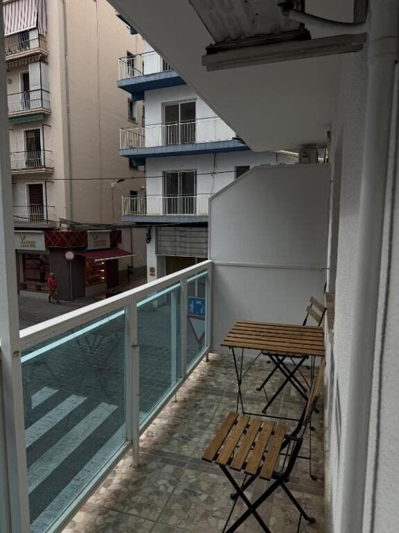 Benidorm BB Hostel 3* суреті