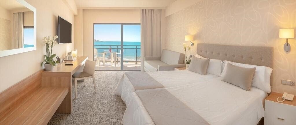 Изображение RH Corona del Mar 4*