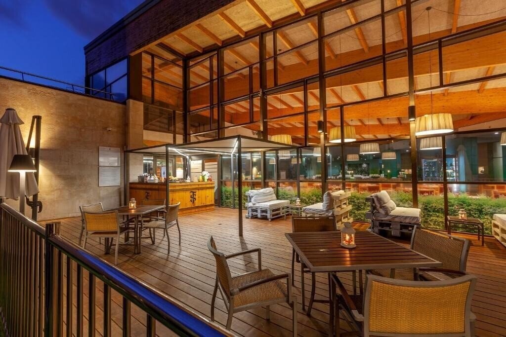 Изображение Hotel Puerta De Bilbao (ex. Novotel Bilbao Exhibition Center) 4*