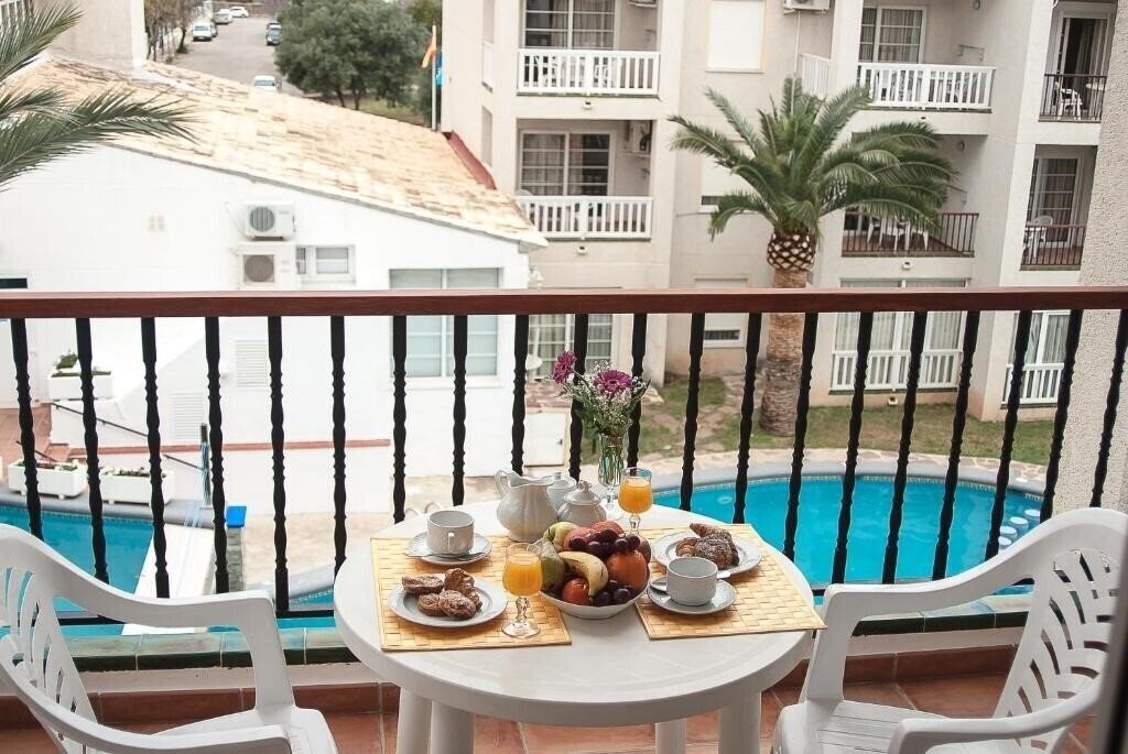 Картинка Ogisaka Garden 3*