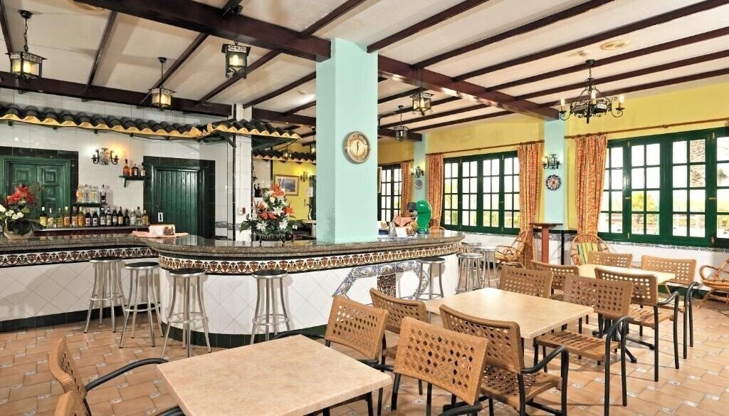 Globales Costa Tropical 3* суреті