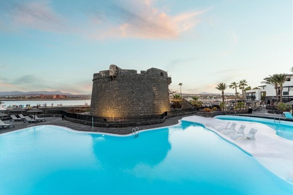 Barcelo Fuerteventura Castillo (ex. Barcelo Castillo Beach Resort) 4* қонақ үйі