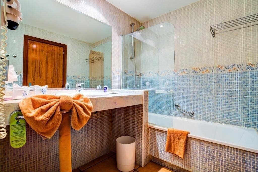 Sbh Club Paraiso Playa 4* фотосуреті