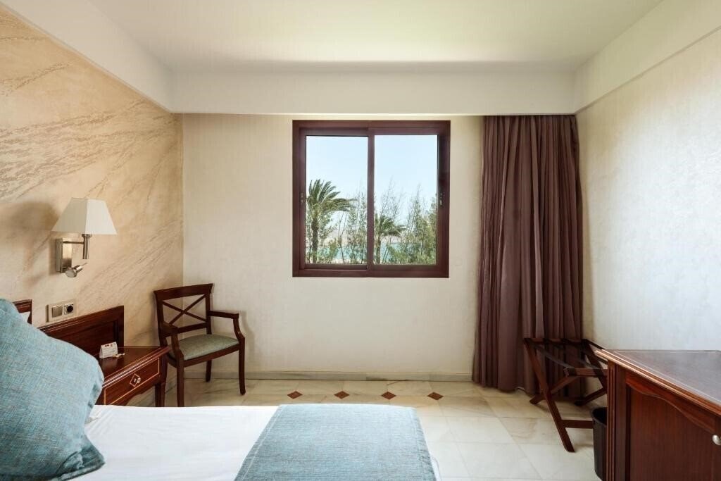 R2 Rio Calma 4* суреті