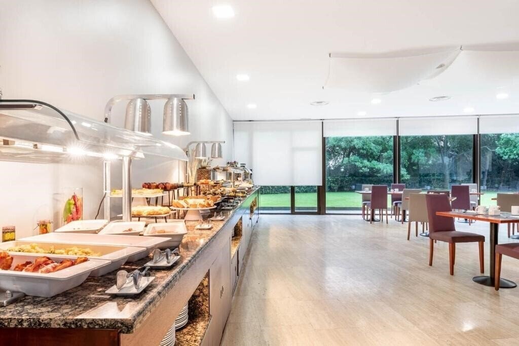 Eurostars Ciudad De La Coruna 4* фотосуреті