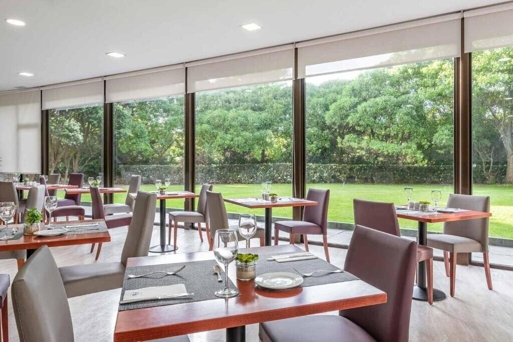 Eurostars Ciudad De La Coruna 4* суреті