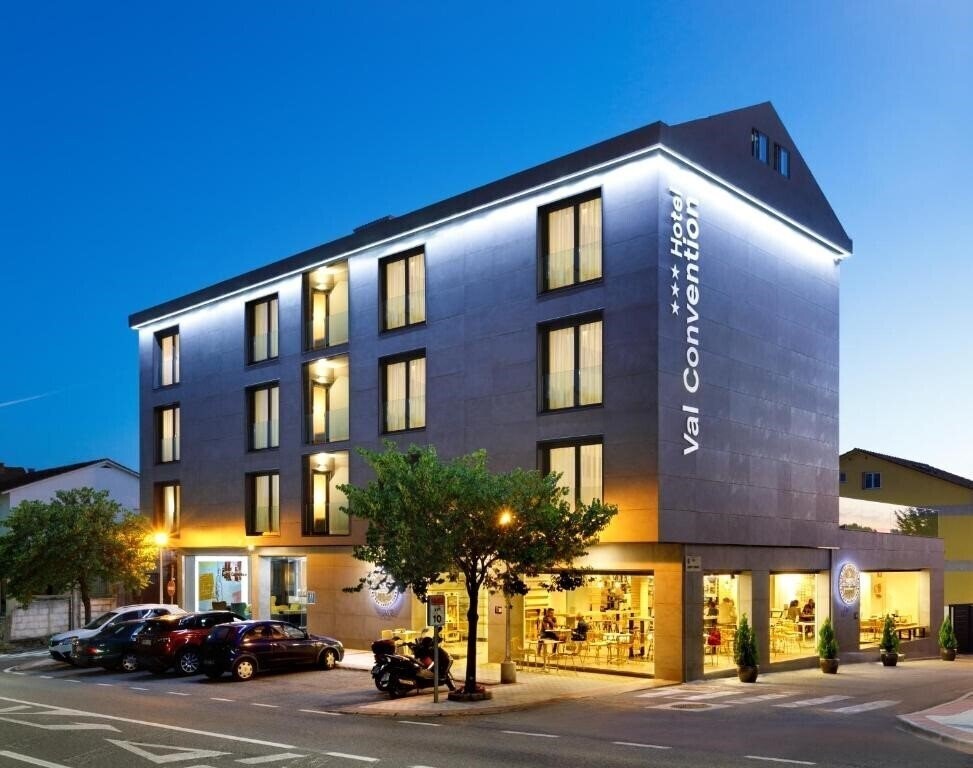 Отель Hotel Val Convention 3*