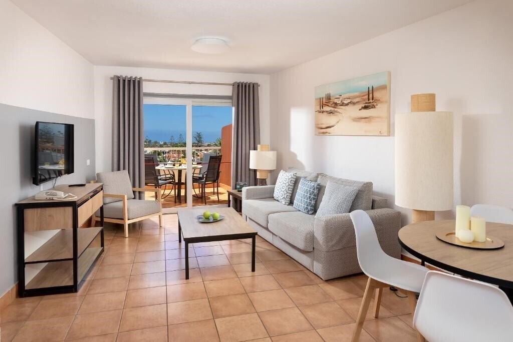 Sol Barbacan Aparthotel 4* суреті