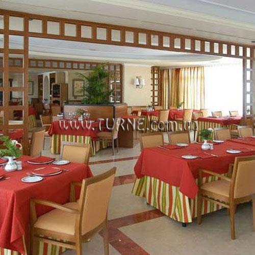 Изображение Sol Barbacan Aparthotel 4*