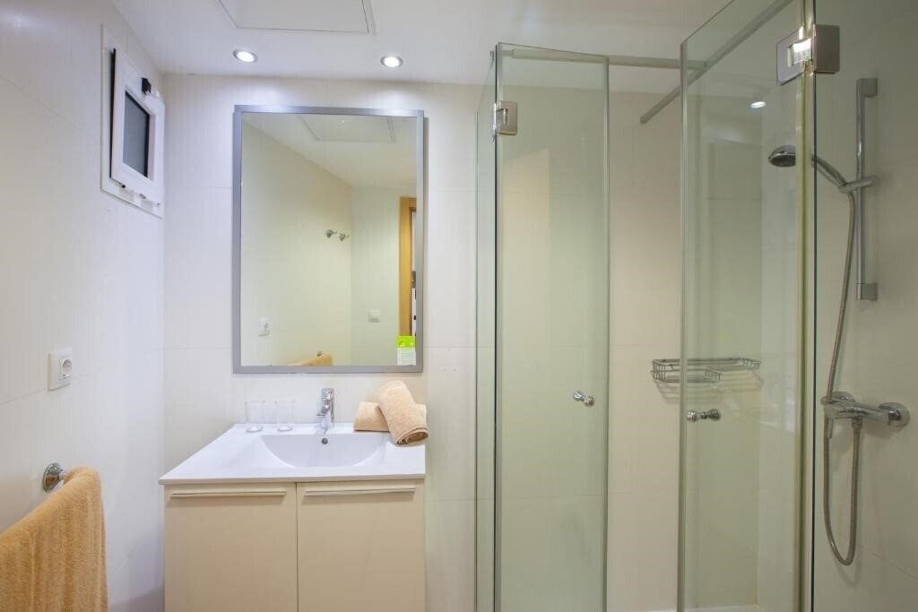 Aparthotel Revoli 4* фотосуреті