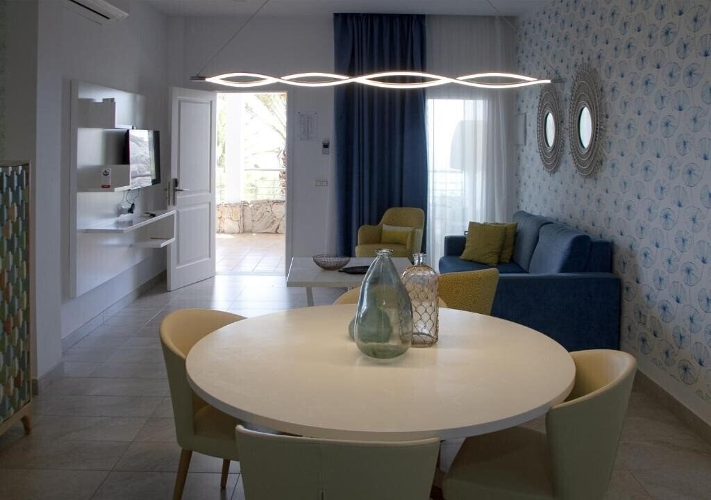 Фотография Holiday Club Jardin Amadores 4*