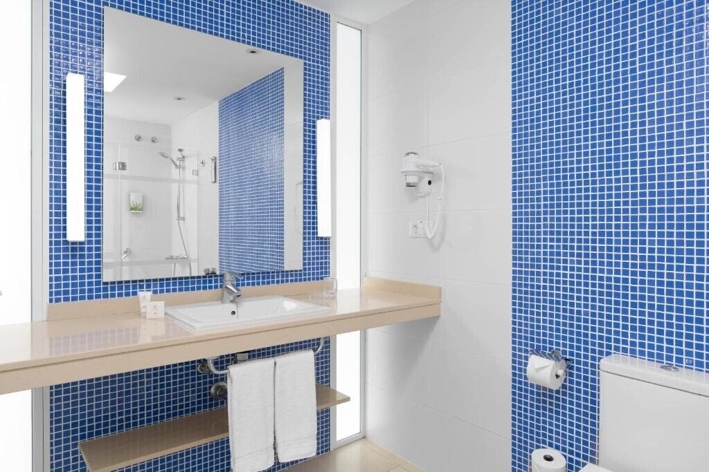 Фотография Cala Blanca 3*