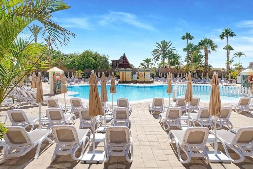 Картинка Sport Hotel Monte Feliz Powered by Playitas (ex. Apartamentos Monte Feliz, Grupotel Monte Feliz, Servatur Monte Feliz) 3*