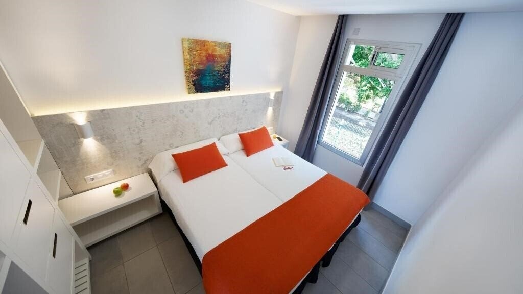 Фотография Apartamentos Lara 3*