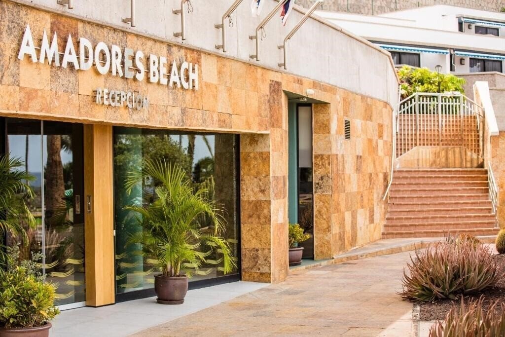 Изображение Apartamentos Amadores Beach 3*
