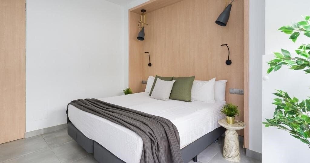 Tusity One Apartments 3* суреті