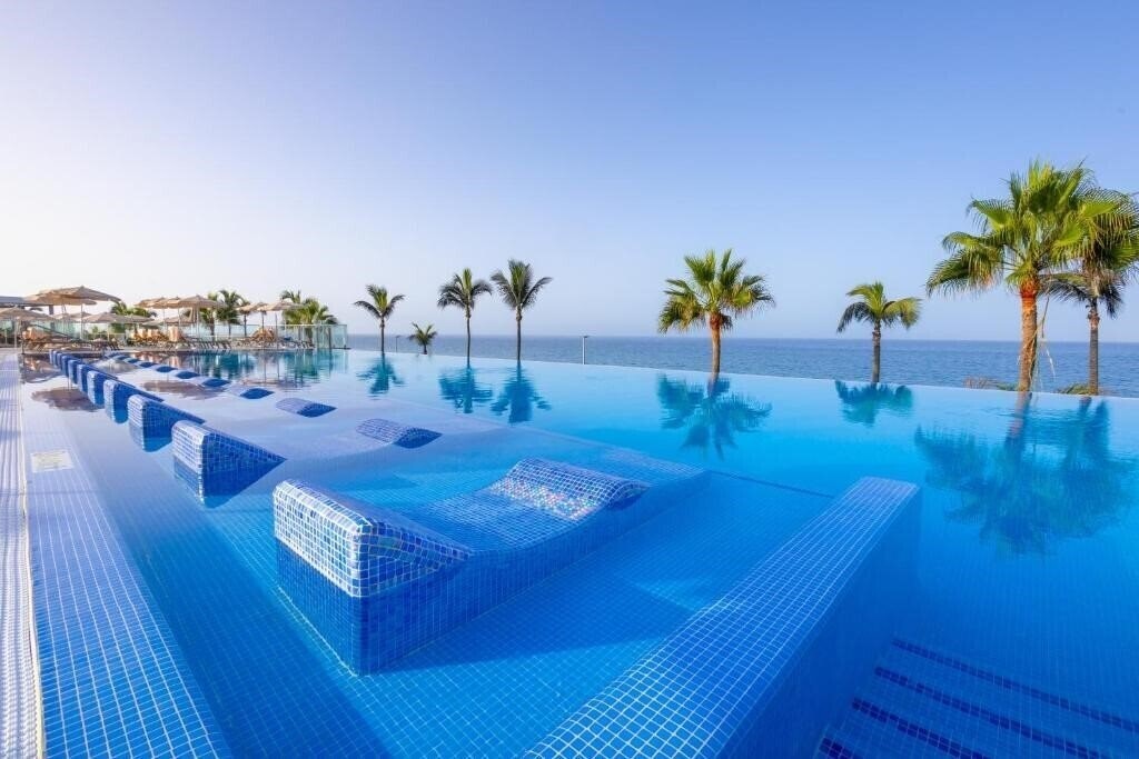 Отель ClubHotel Riu Gran Canaria 4*