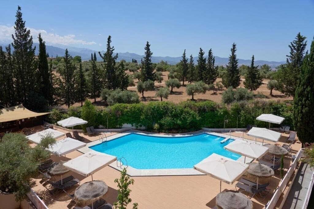 Alixares 4* суреті